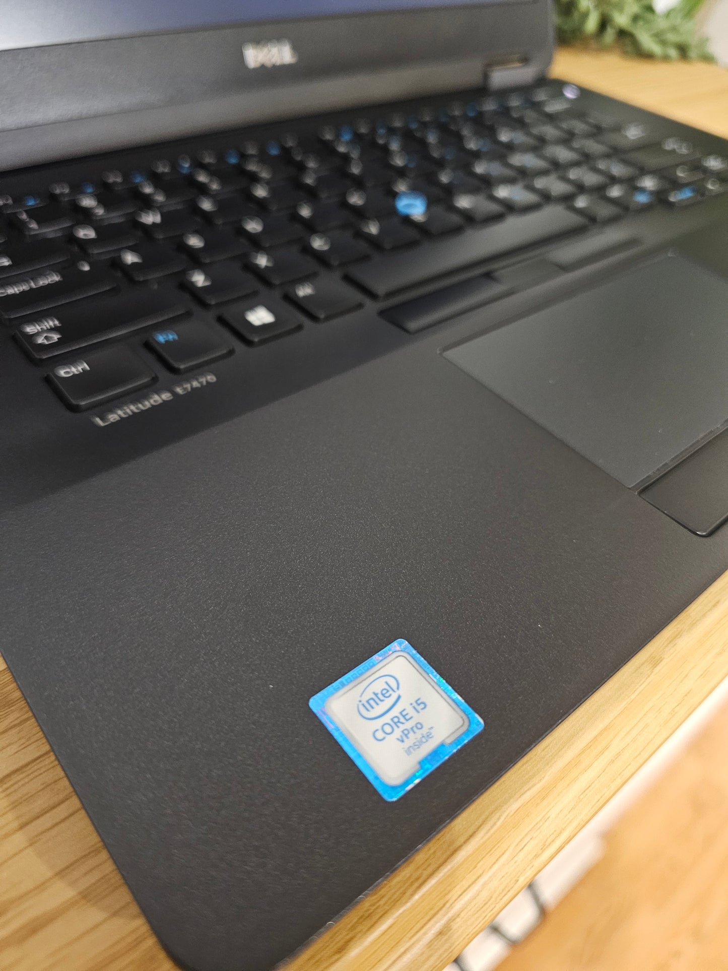 Dell Laptop E7470 i5 2.30Ghz 8GB 128ssd Refurbished