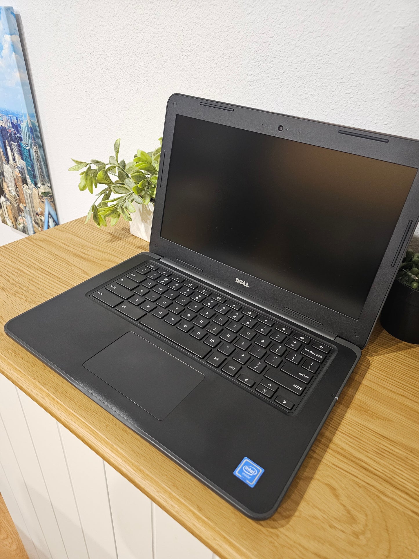 Dell Chromebook 13 3380 Intel Celeron 3855U @ 1.6 GHz 4GB RAM 16GB Refurbished