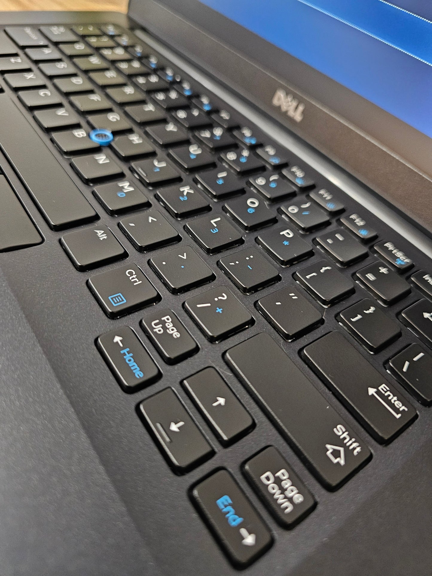Dell Latitude 7480 14in FHD i5-6300U 8GB 256GB SSD Refurbished