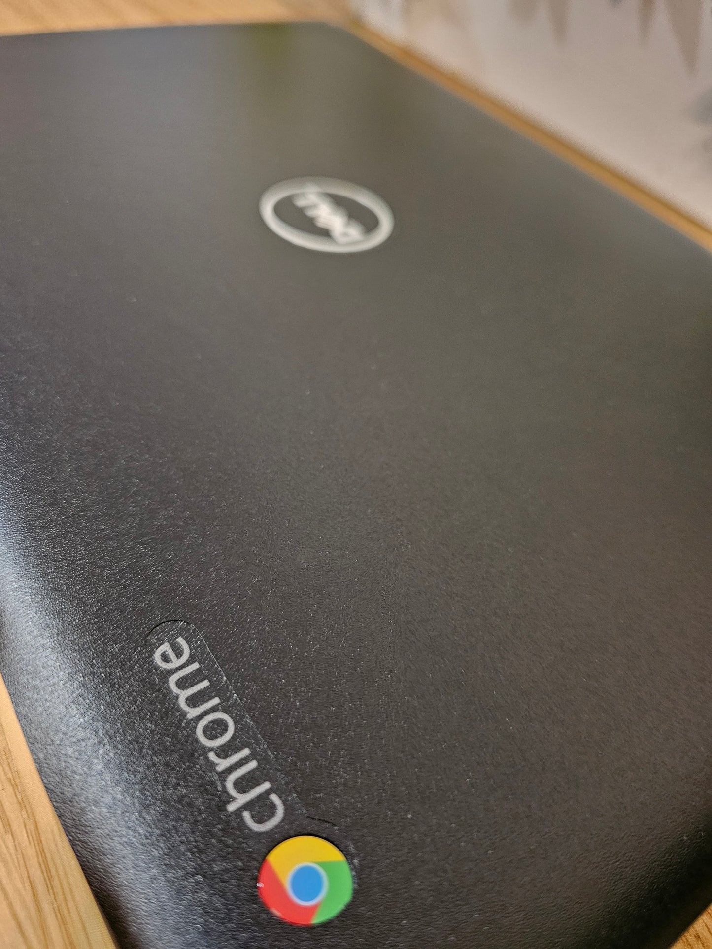 DELL 3180 Chromebook Chrome OS Ram 2gb Storage 16gb Refurbished