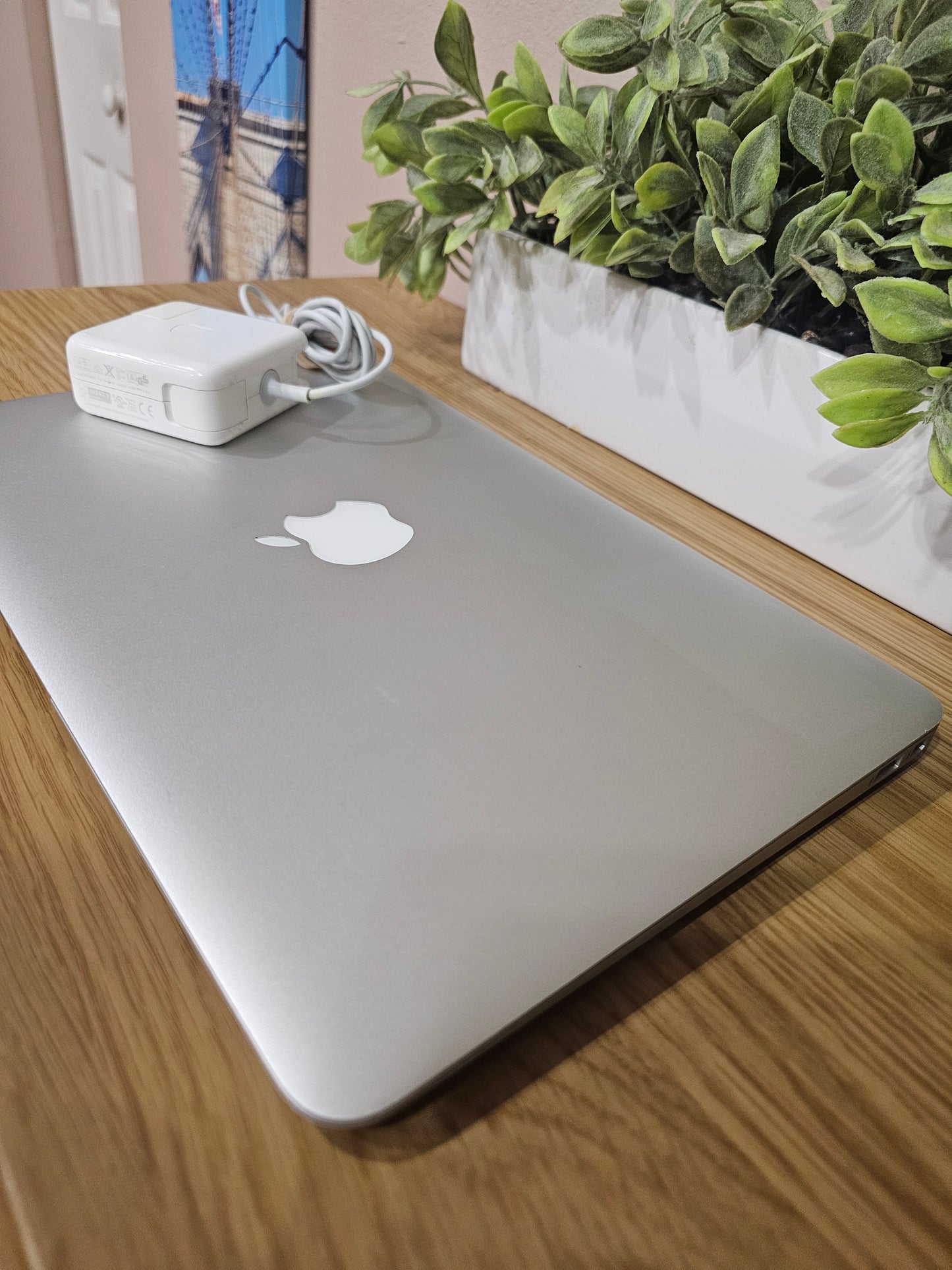 Apple Macbook Air 11" 4GB 64GB Refurbished